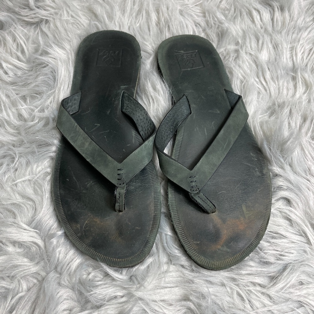 Reef Leather Sandals, size 9